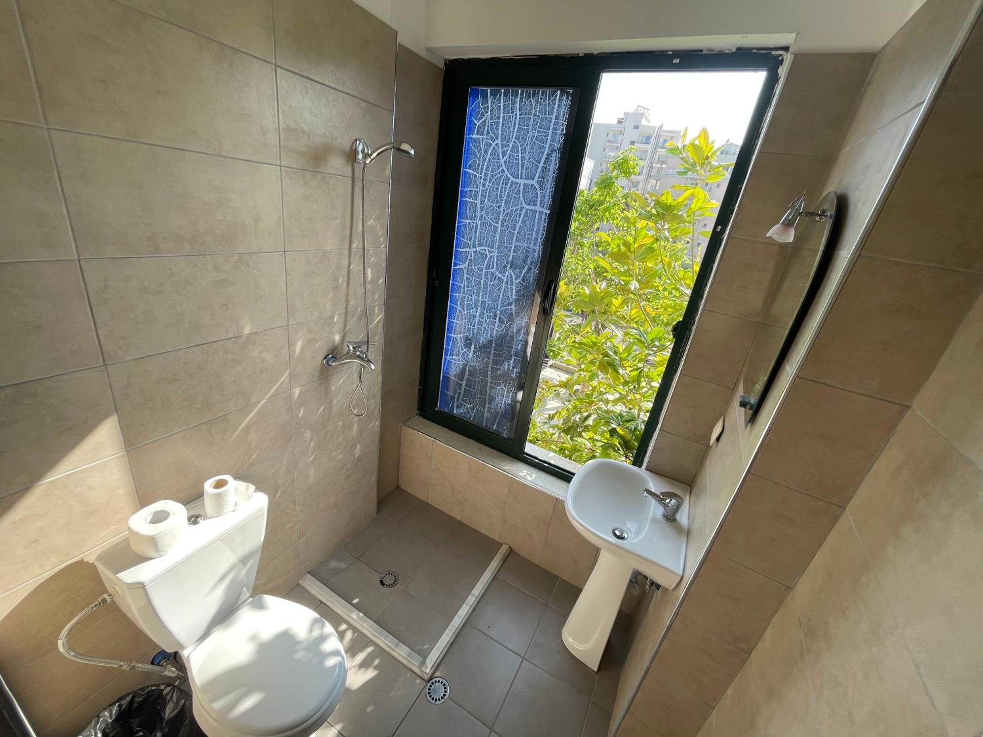 Sanremo Hotel Restorant Shkallnur Экстерьер фото